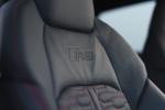 Audi RS6 Avant 2020 года (UK)